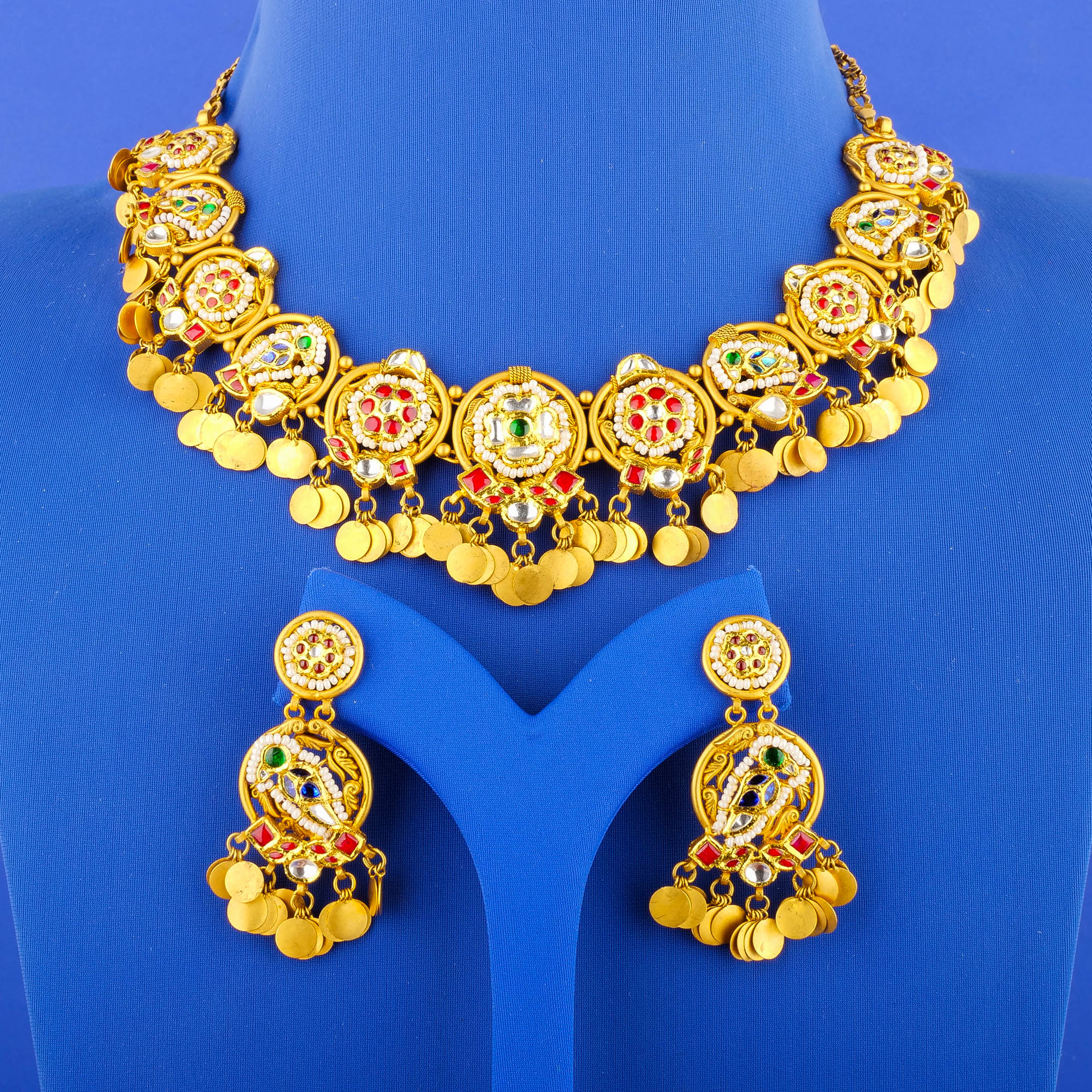 22K 'Antique' Kundan Stones Necklace and Earrings Set