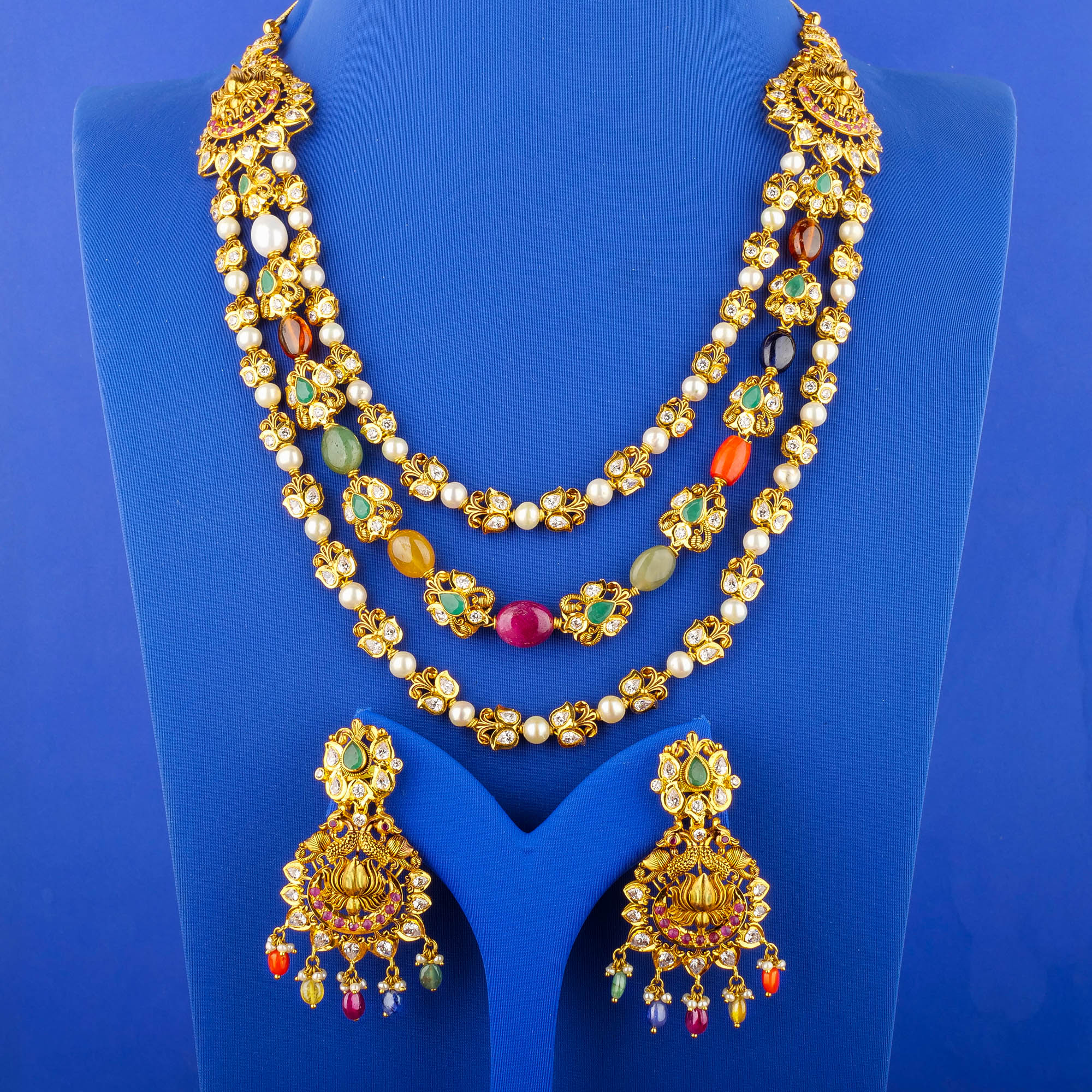 22K 'Antique' Navaratna Necklace and Earrings Set