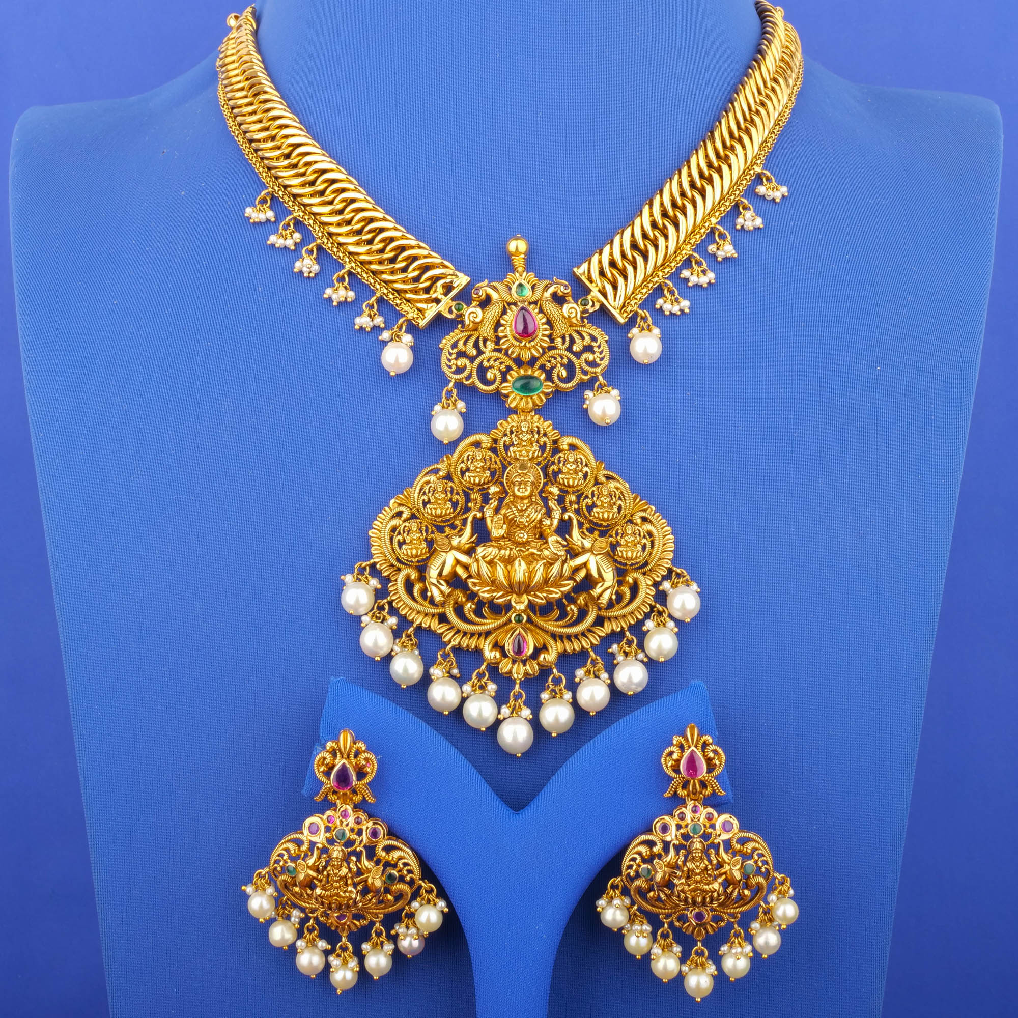 22K 'Antique' Lakshmi Ruby Emerald South Sea Pearl Necklace and Earrings Set