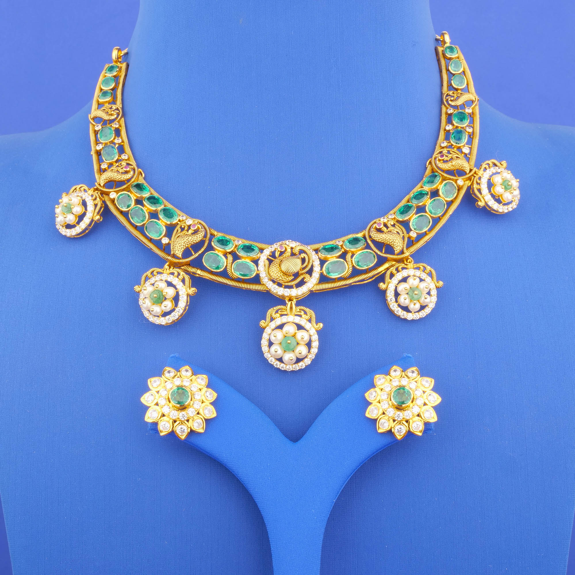 22K 'Antique' Treated Emerald Cubic Zirconia Pearl Necklace and Earrings Set