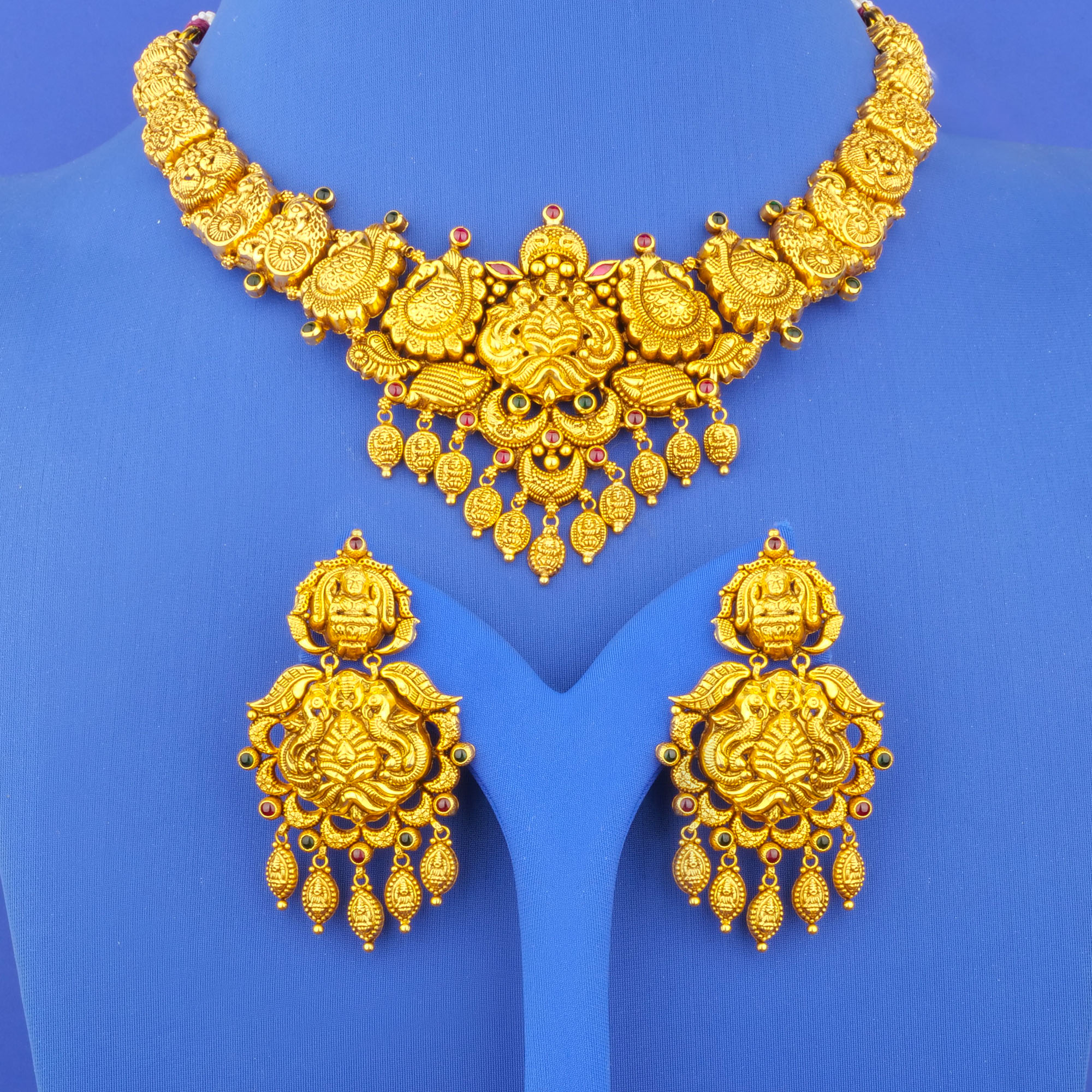 Twenty-Two Karat 'Antique' Stones Necklace Earring Set