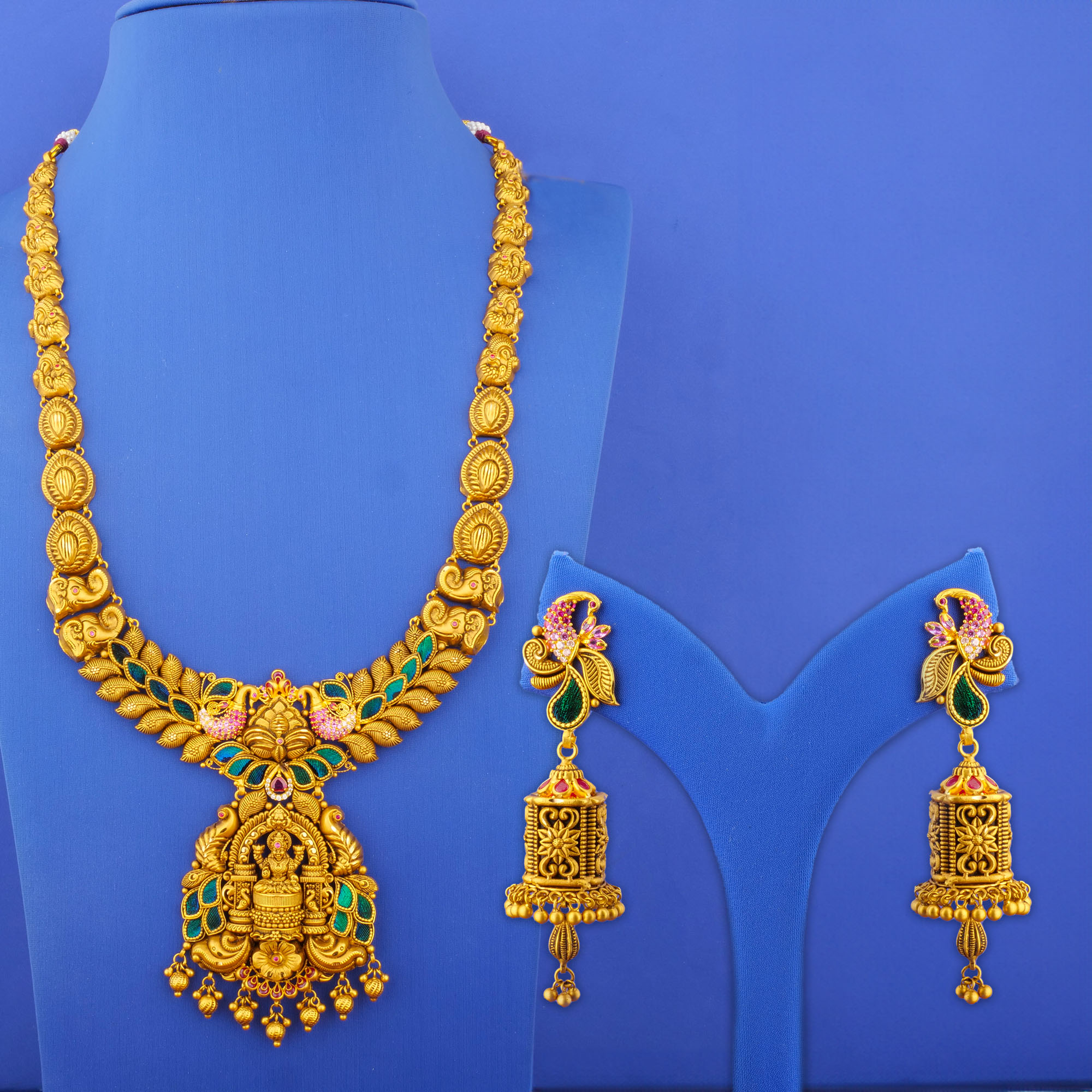 Twenty-Two Karat 'Antique' Minakari Cubic Zirconia/Colored Stone Necklace and Earrings Set (L)