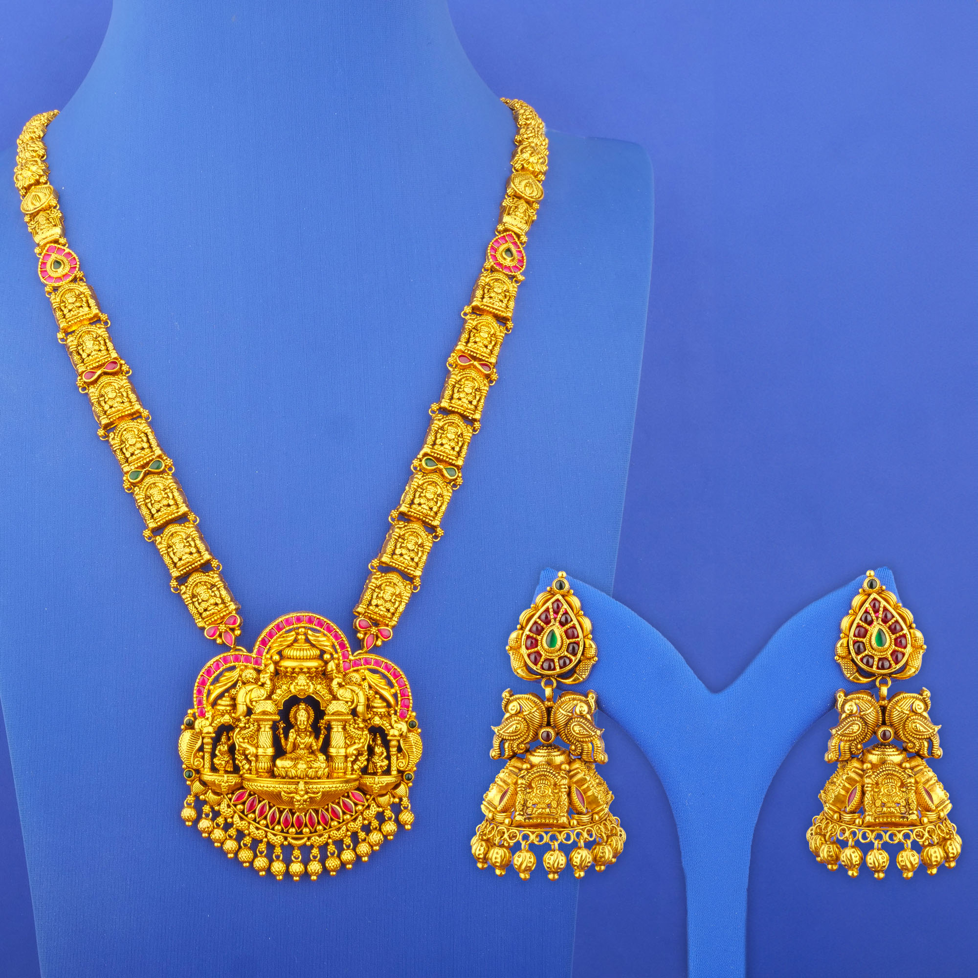 Twenty-Two Karat 'Antique' 'Lakshmi' Stones Necklace and Earrings Set