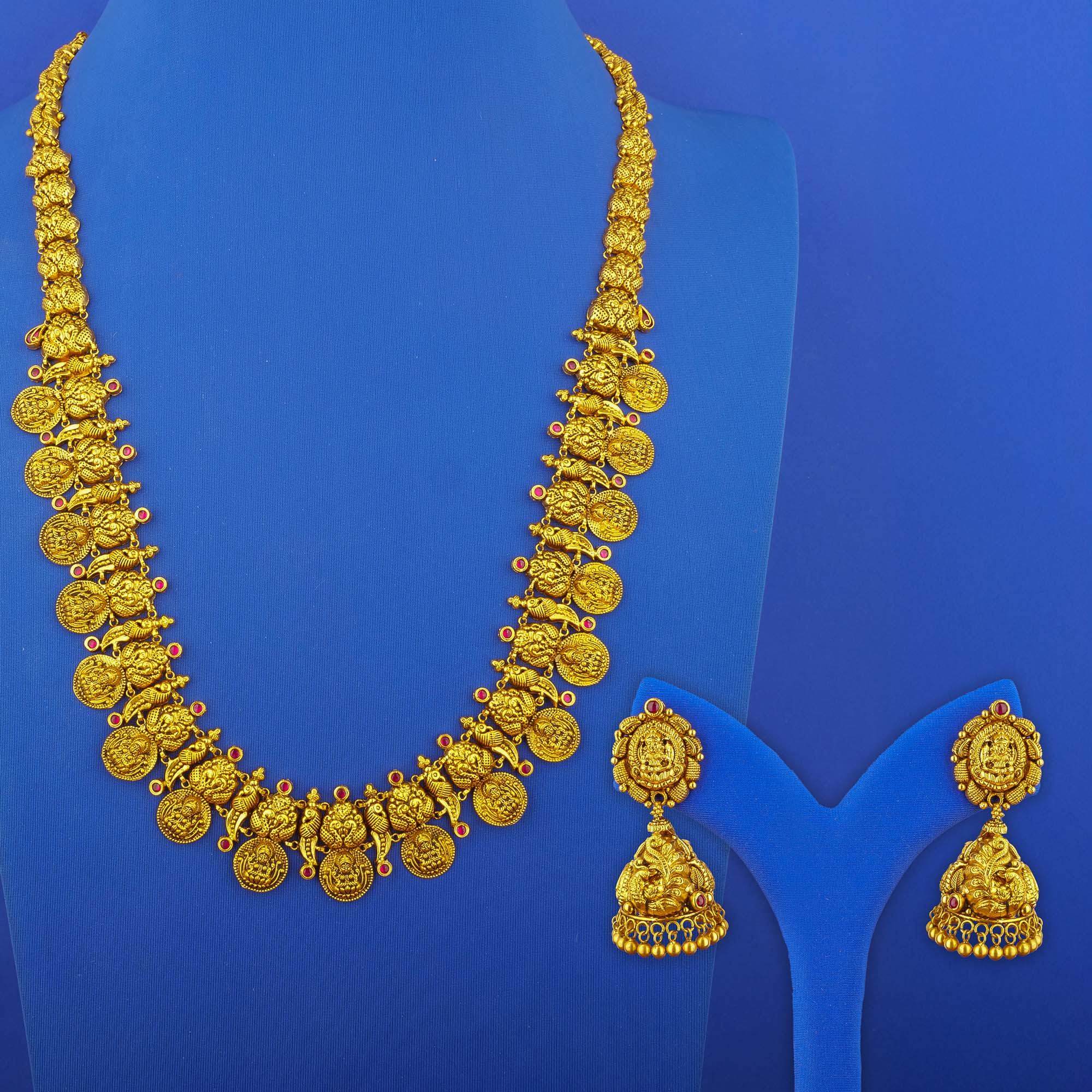 22K 'Antique' Gold Necklace and Earrings Set