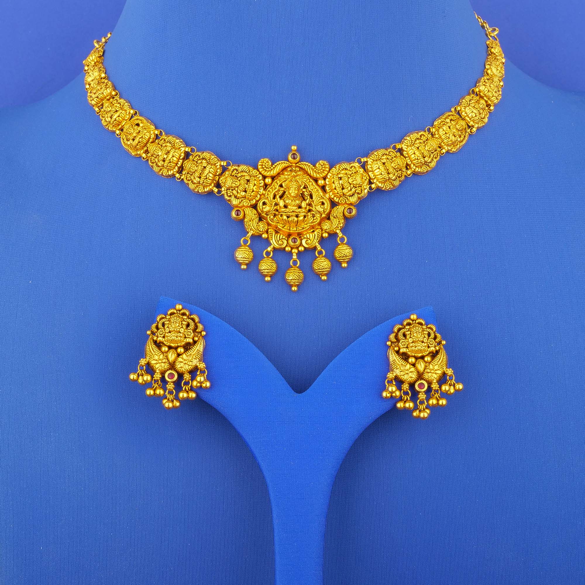 22K 'Antique' Gold 'Lakshmi' Necklace and Earrings Set