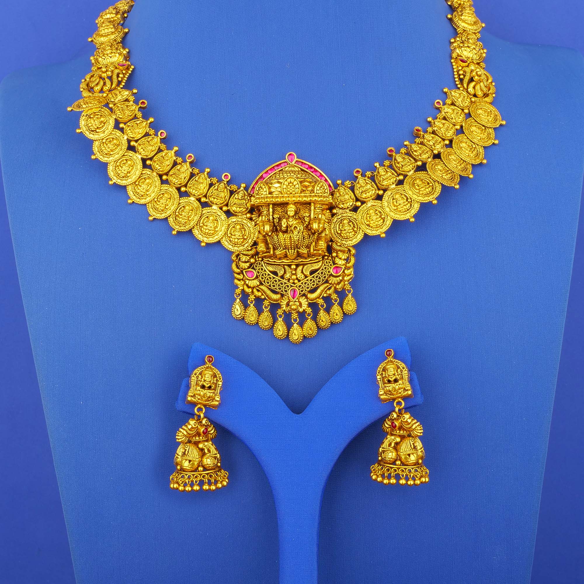22K 'Antique' Gold 'Lakshmi' Necklace and Earrings Set