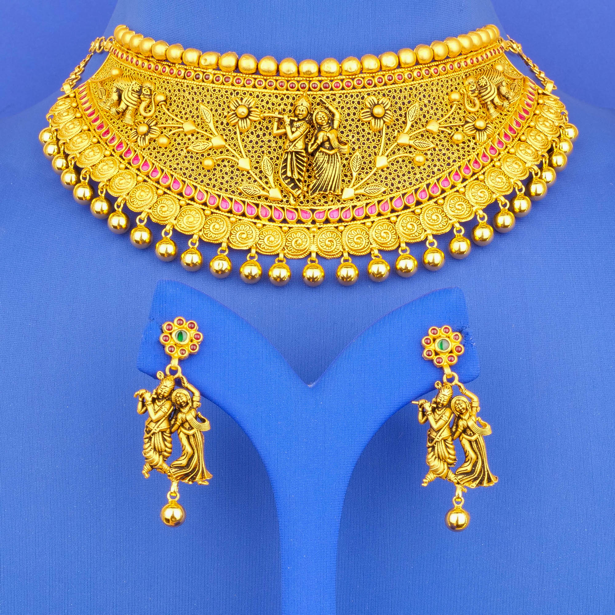Vintage Glamour: Handmade 22K Gold 'Antique' Necklace & Earrings Set